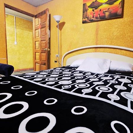 Rio Rooms City Center ケツァルテナンゴ エクステリア 写真